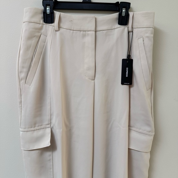 Express NWT Elevated Jogger Pants - Picture 2 of 12